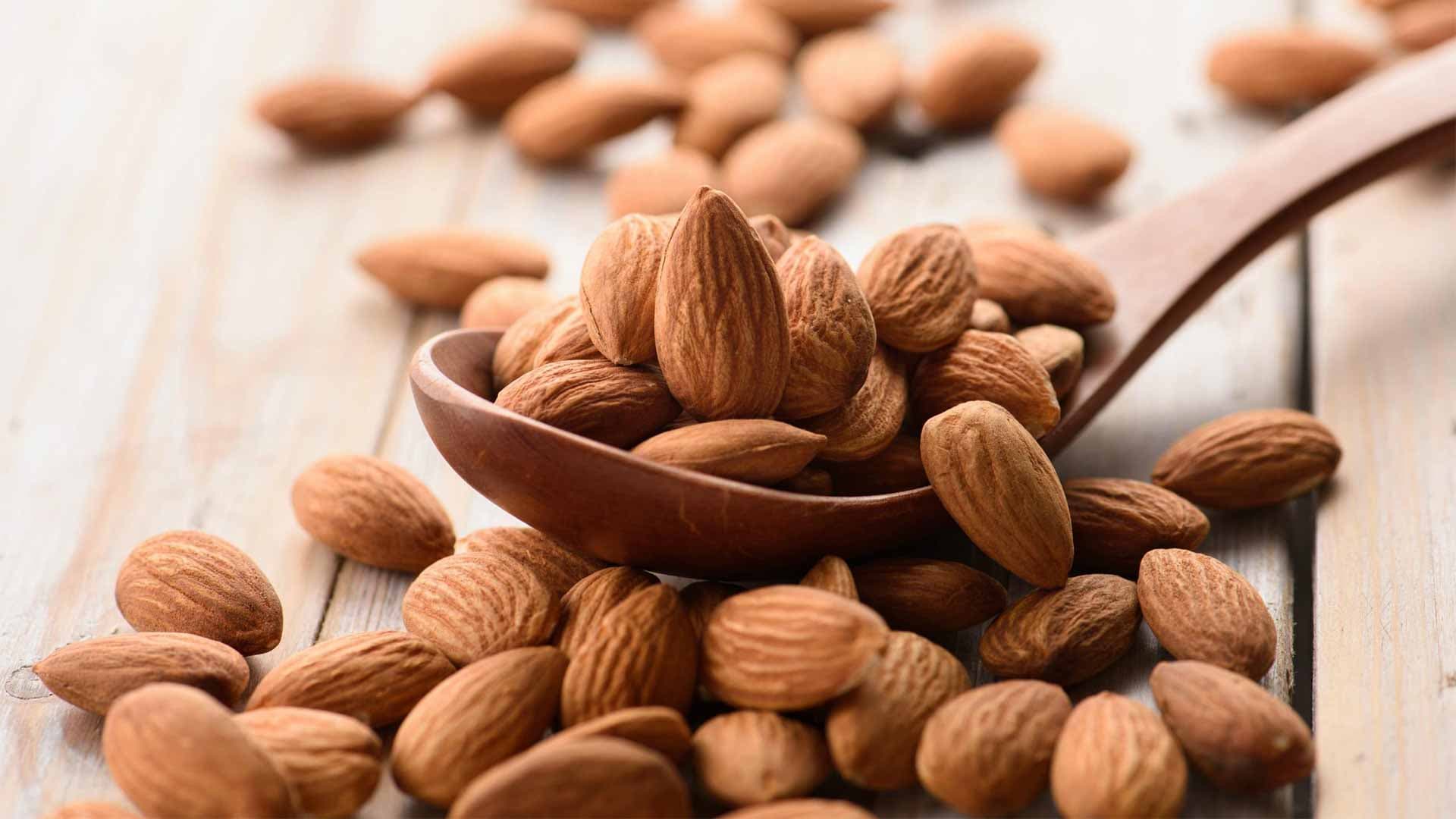 ¿De qué formas se puede consumir la almendra iraní?