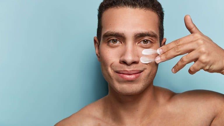 Limpieza de la piel para hombres: importancia y métodos para llevarla a cabo