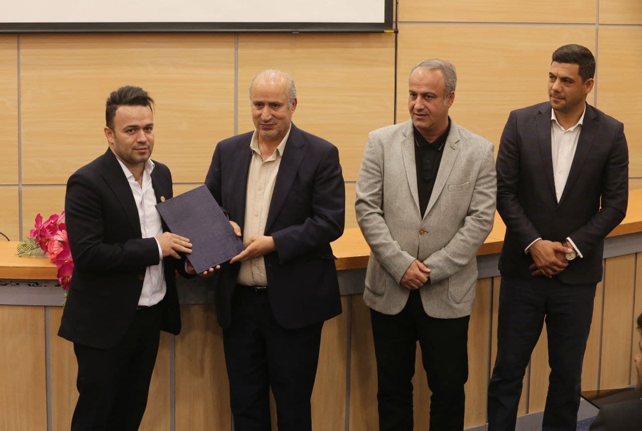 The appreciation of the president of the Football Federation of Iran for Ali Reza Pour, the CEO of Sial San'at Kasra Sar