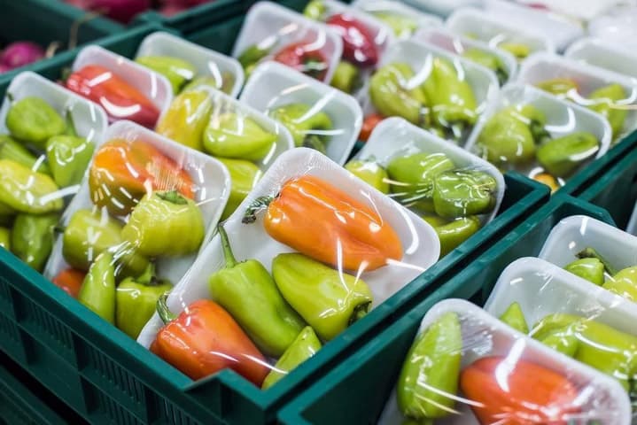 Embalaje activo e inteligente para reducir las pérdidas de frutas y verduras después de la cosecha.