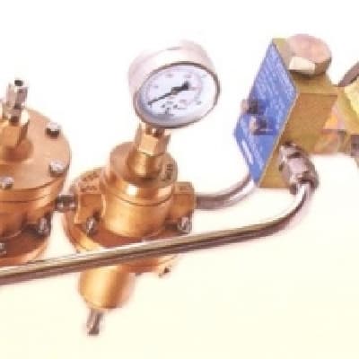 Regolatore di gas assiale