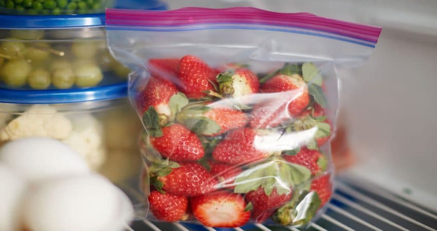 Using zip lock bags while traveling