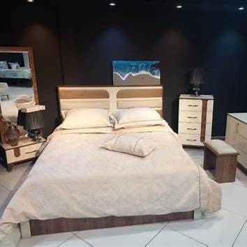 Empresa productora de muebles y artículos de cama Shakiba