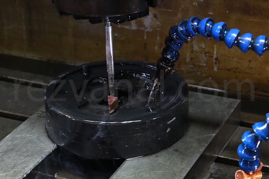 Moule d'extrusion en aluminium : types et importance dans la production de profilés