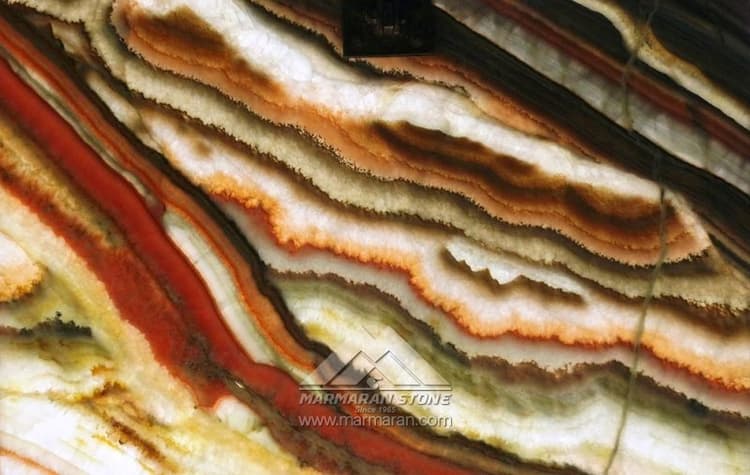 Радужный мрамор